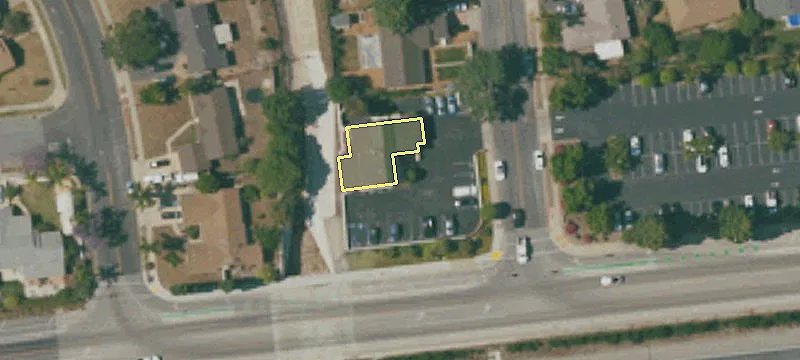 25 Carlo Dr