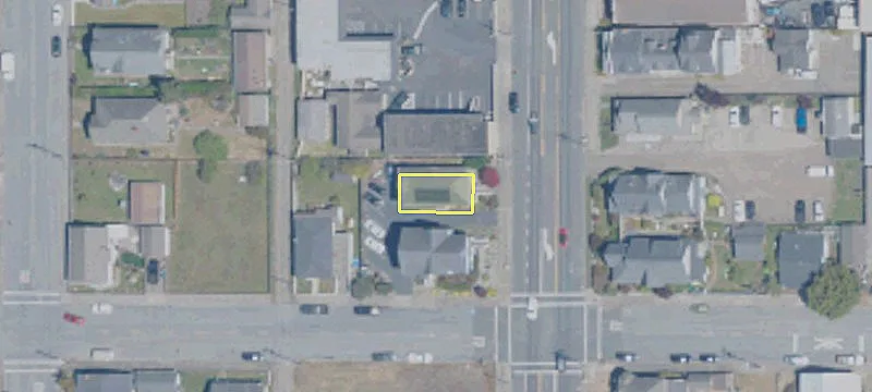 711 Main St