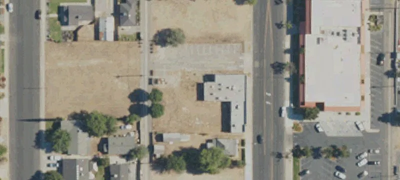826 Pollasky Ave