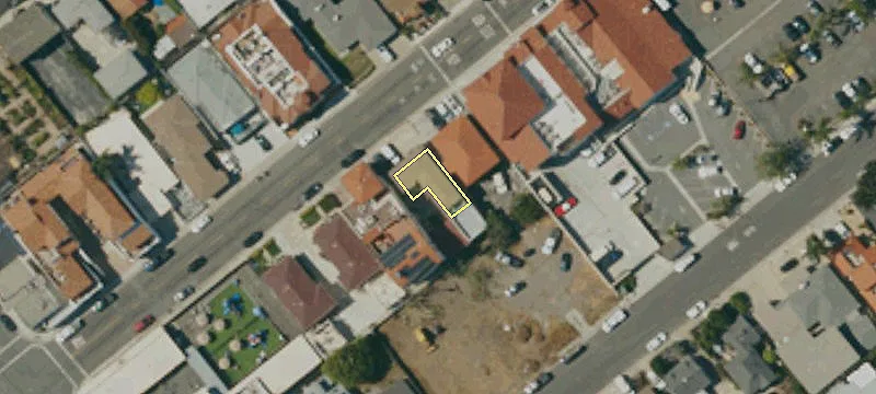 135 Avenida Victoria