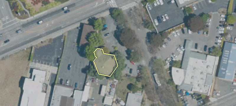 1588 Soquel Dr