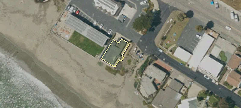 1 Ocean Frnt Ln