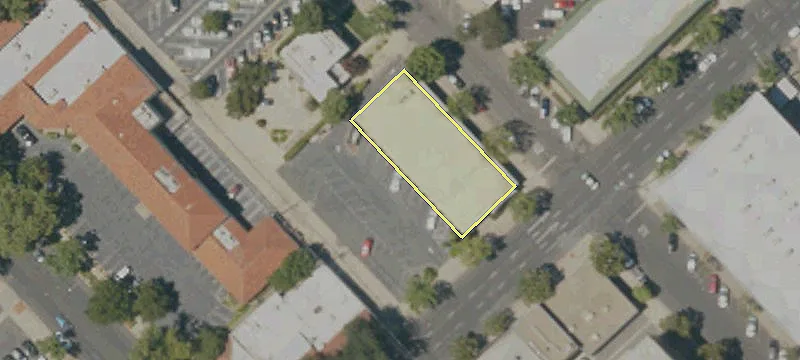 1101 13th St