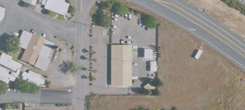 5720 Live Oak Dr