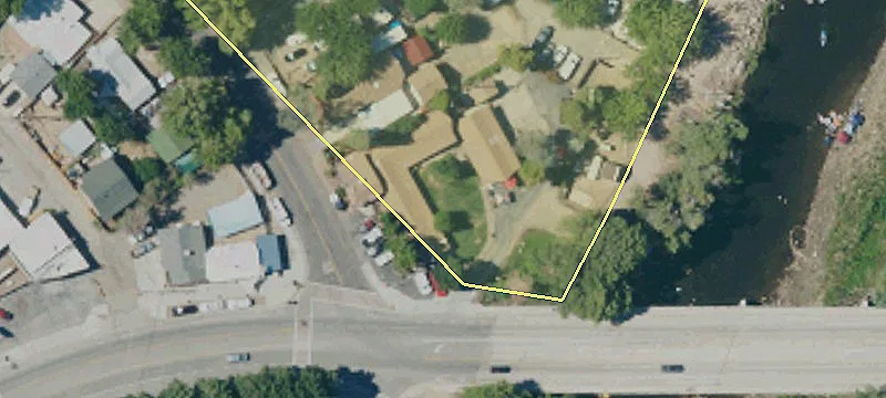 2 Sirretta St