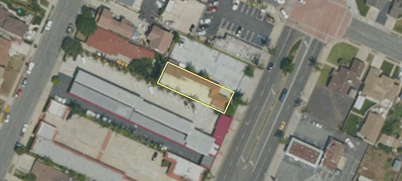 711 Brea Blvd