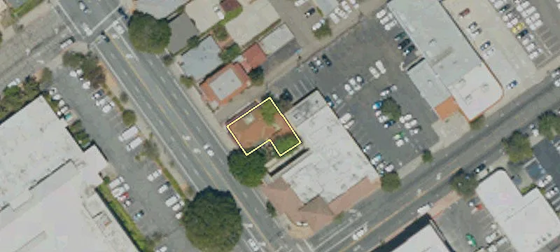 972 Santa Rosa St
