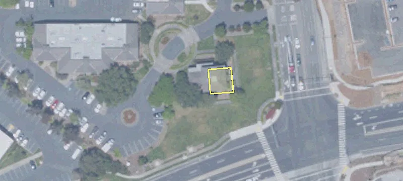 499 Devlin Rd