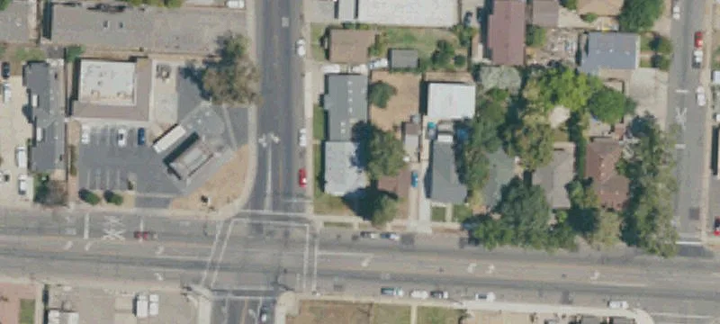 117 Lockeford St