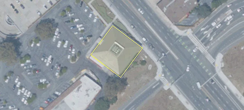 1750 El Camino Real