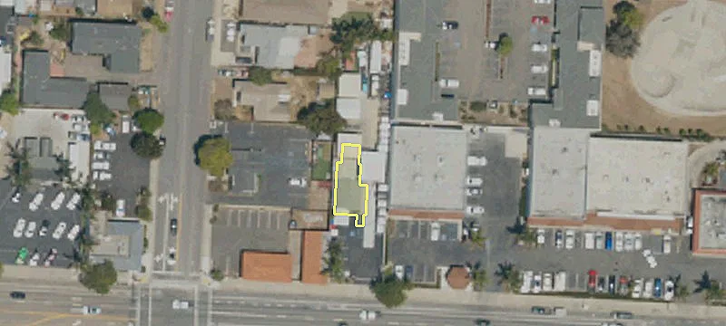 1625 Grand Ave