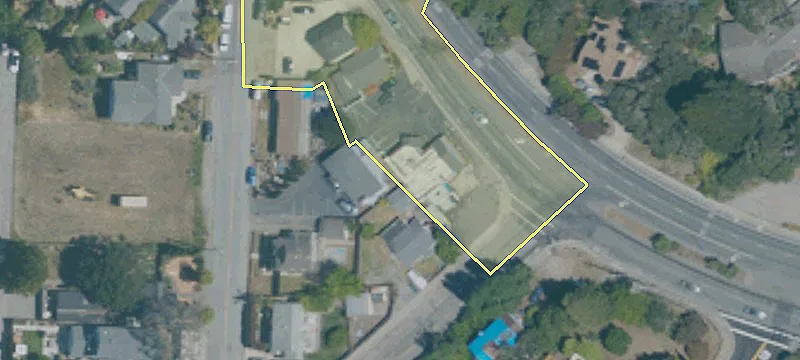5050 Soquel Dr