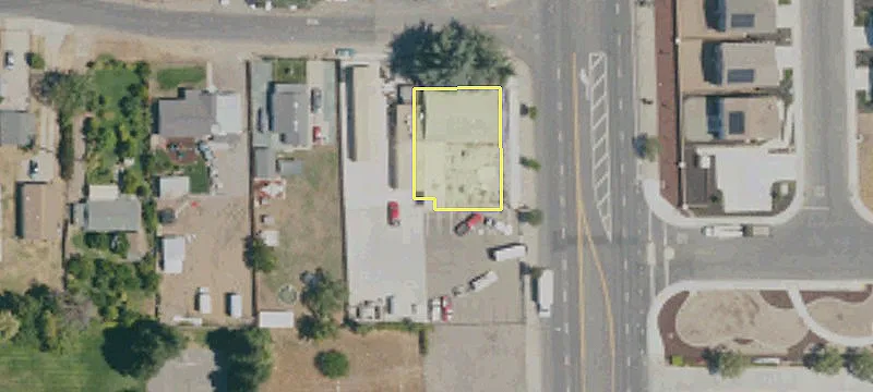 1297 Main St