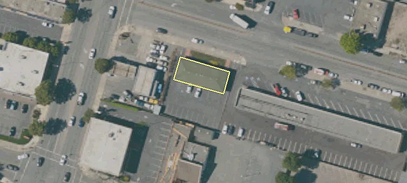 6 San Miguel Ave