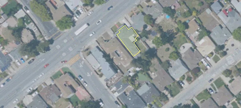 108 Hillsdale Blvd