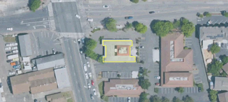 890 Petaluma N Blvd