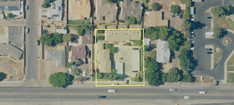 980 Dinuba Ave