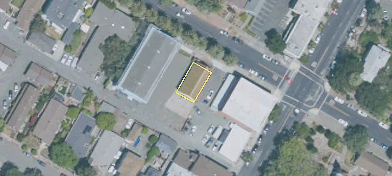 110 J St