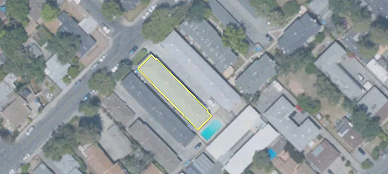 309 Oak Ave