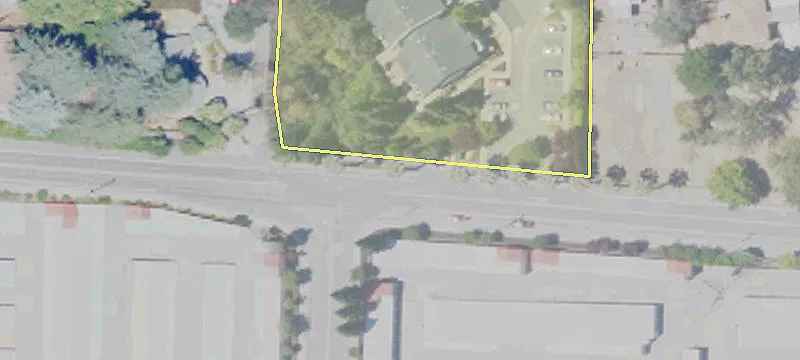 12101 Enterprise Dr