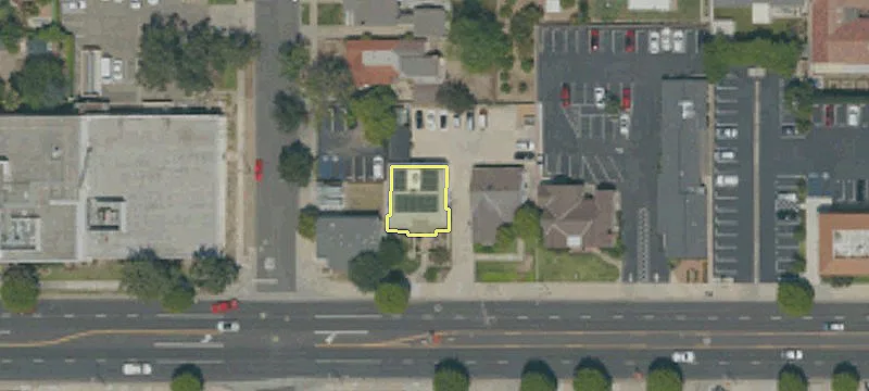 1015 Chapman Ave