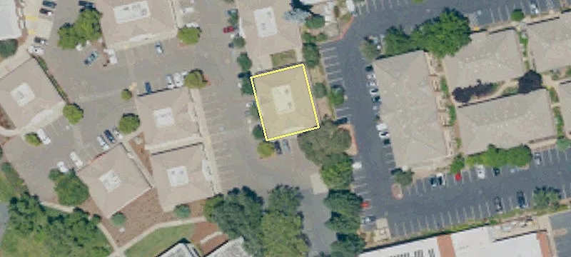 173 Parkshore Dr