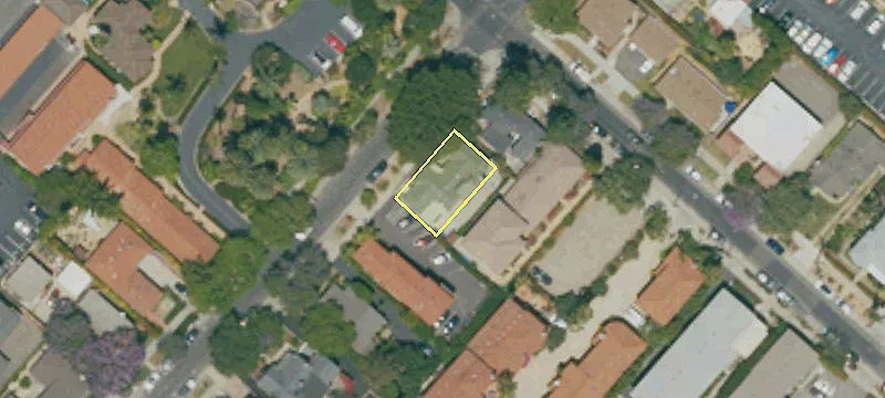 330 Figueroa St