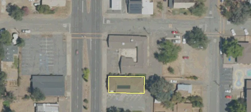 3439 Main St