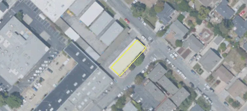 1160 Elmer St