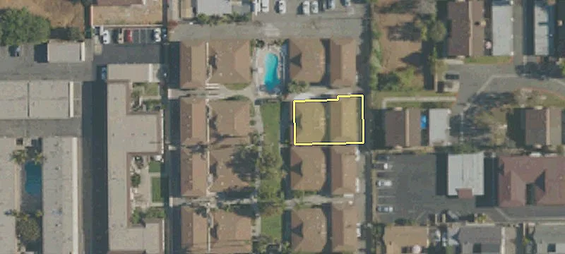 9821 Acacia Ave
