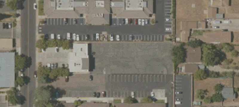 977 Ctr St