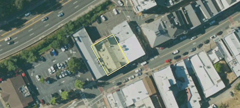 255 Main St