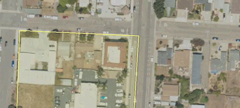 200 4th St