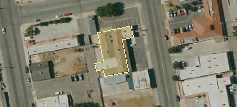 625 Main St