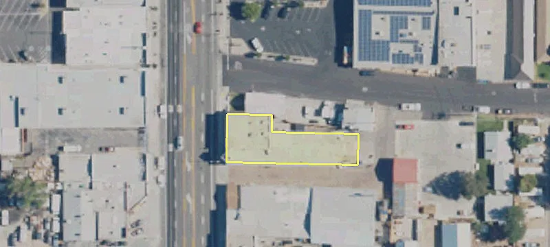 200 Main St