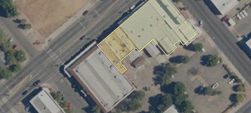 110 Yosemite Ave