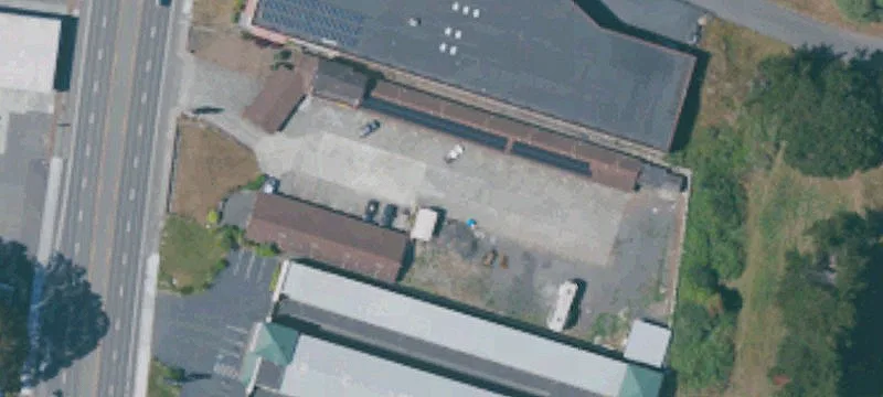 4033 Broadway