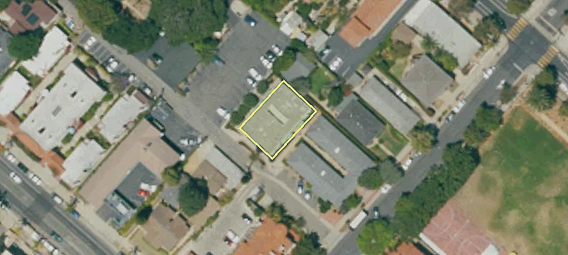 19 Arrellaga St