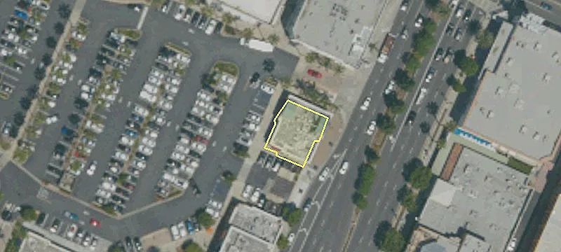 105 Imperial Hwy