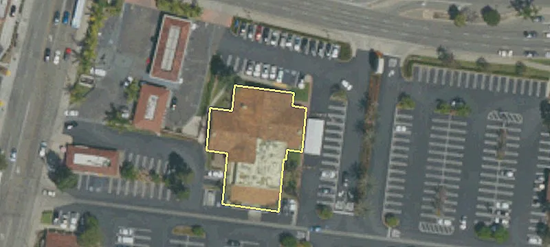 126 Yorba Linda Blvd