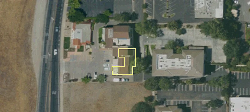 680 Alamo Pintado Rd