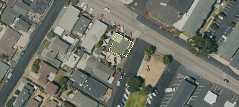 296 Ocean Ave