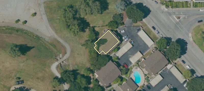 8587 Church St, Unit 8