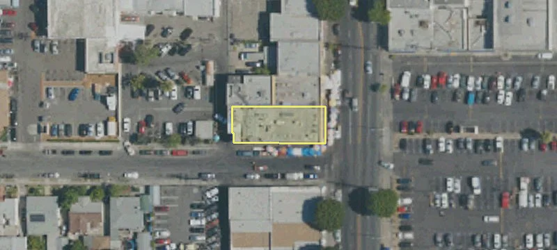 7223 Compton Ave