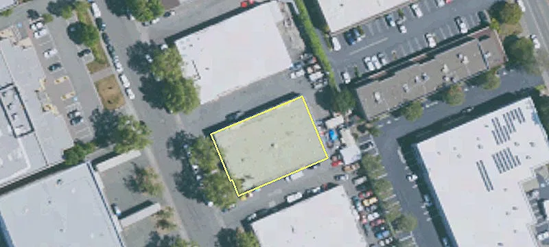 74 Hamilton Dr