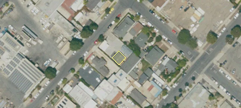 728 Un St