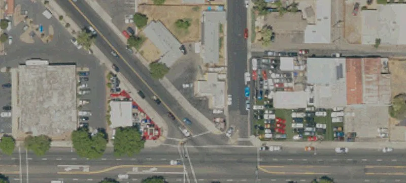 1425 La Loma Ave