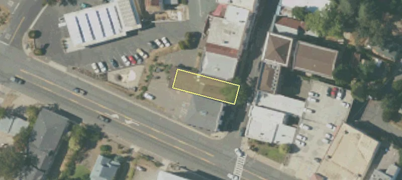 11 Main St