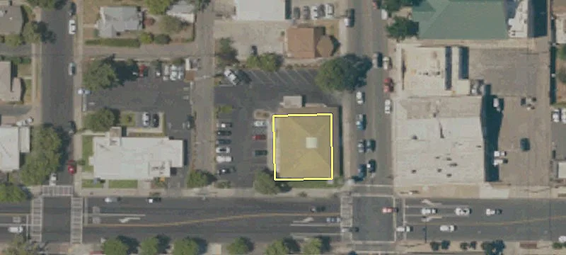 201 Main St
