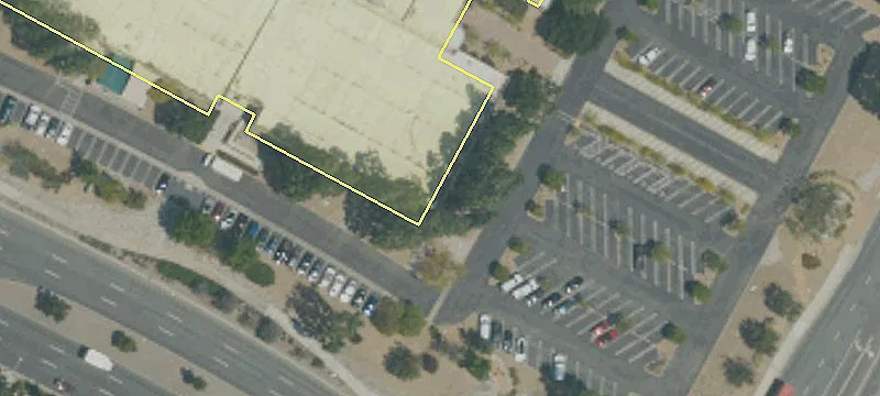 3251 Imperial Hwy
